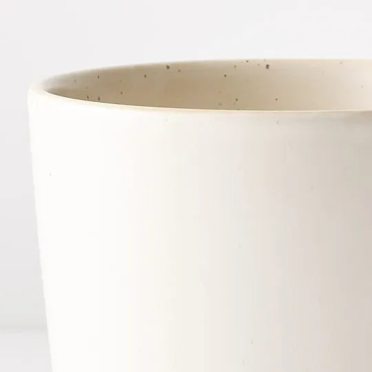 Offshoot | Gerti Pot with saucer