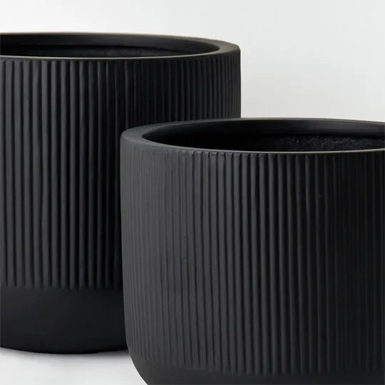 Offshoot| Linear Planter Black